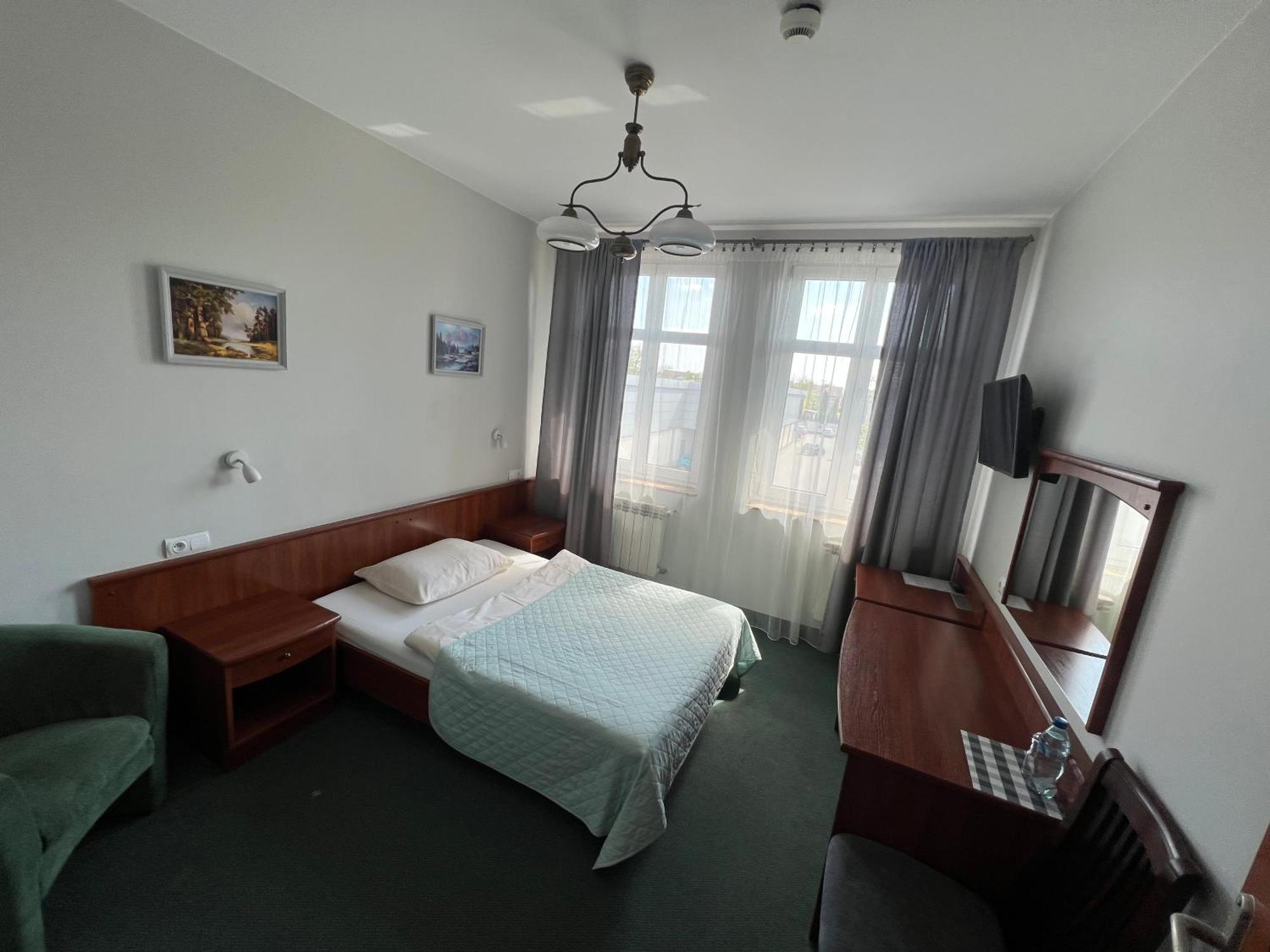 Bed and Breakfast Alabastro Томашув-Мазовецки Экстерьер фото